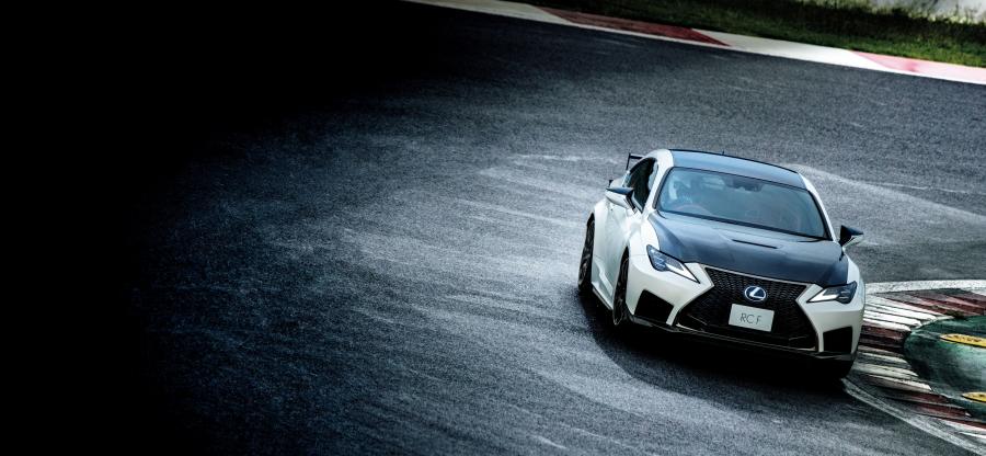  Lexus RC F Performance Package 2019 года  (JP) (фото 8 из 31)